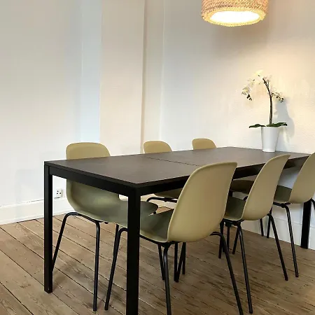 5 Bedroom In The Of *